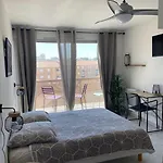 Apartamento Clim Parking Dhuoda