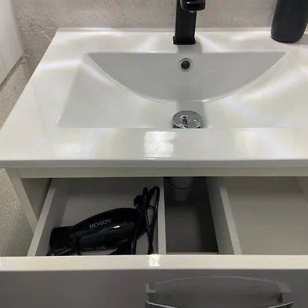 Clim Parking Dhuoda Apartamento Nimes